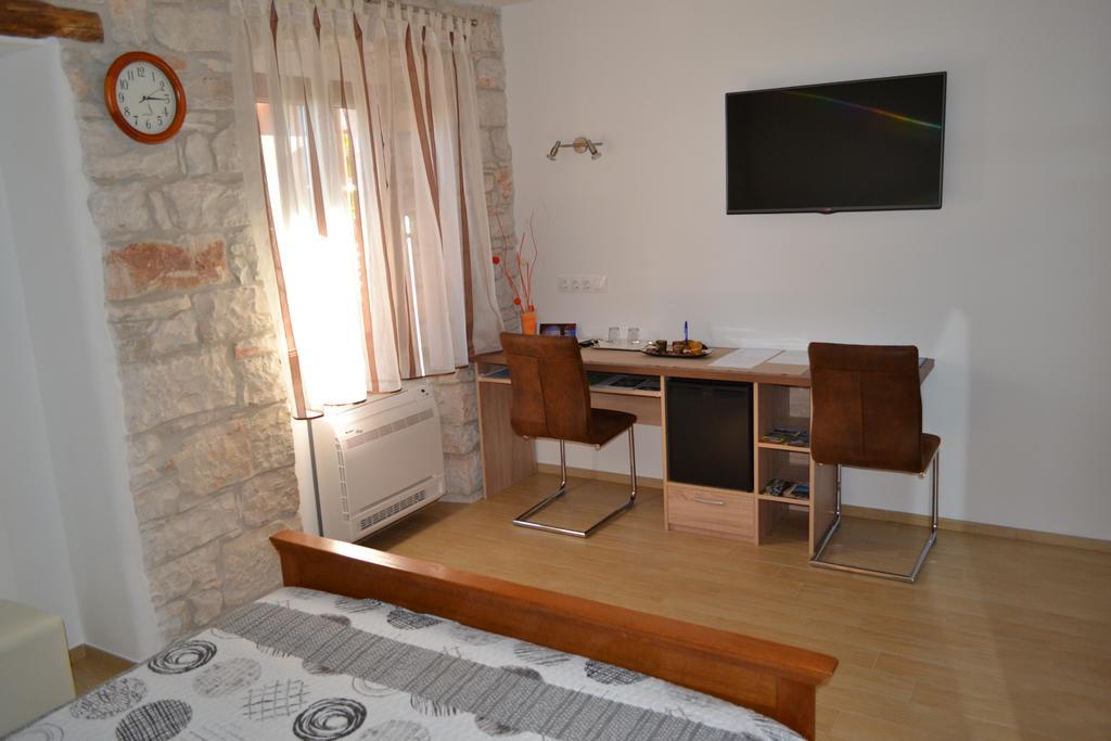 Guesthouse 발 외부 사진
