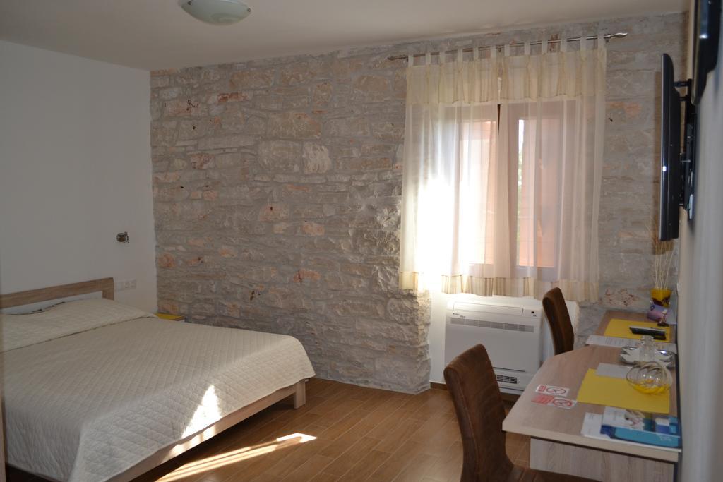 Guesthouse 발 외부 사진