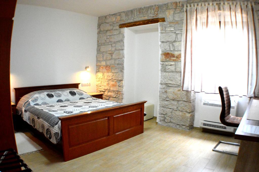 Guesthouse 발 외부 사진