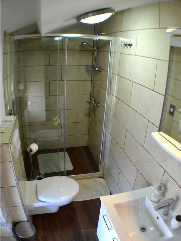 Guesthouse 발 외부 사진
